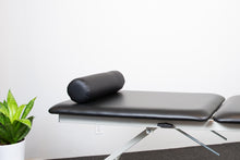 Funda de cojín gris piedra con inserto